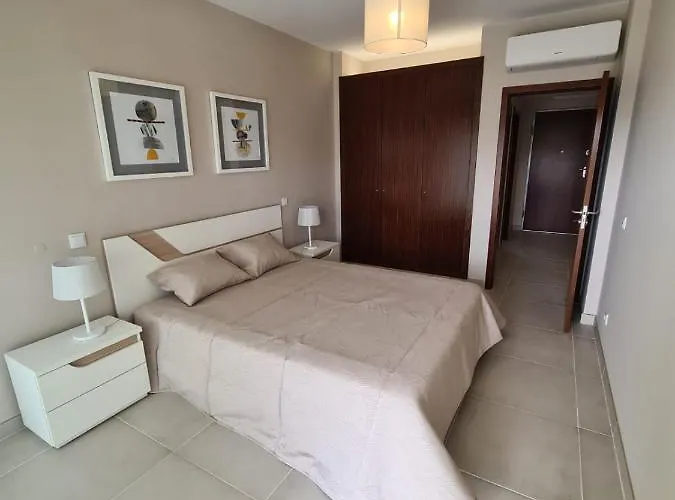 Lightoasis Oasis Mar 3 *